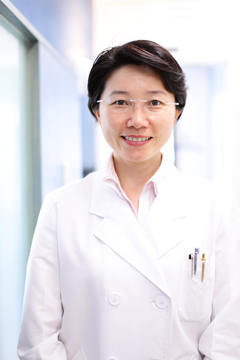 Deputy Clinical Director, specialist in Orthodontics, Noriko Yoshie